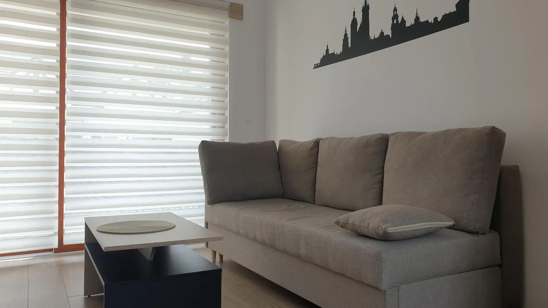 Near The Airport- Apartments Krakow