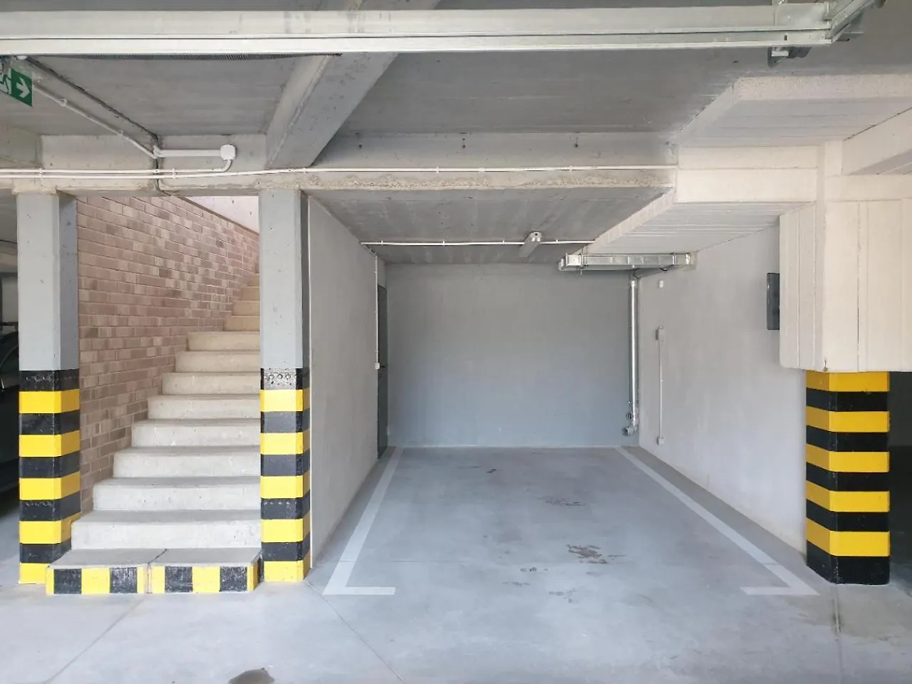 Near The Airport- Apartments Krakow